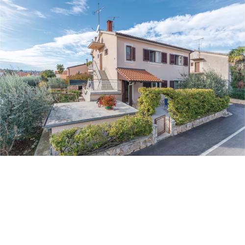Two-Bedroom Apartment in Porec