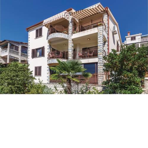 Two-Bedroom Apartment in Rabac