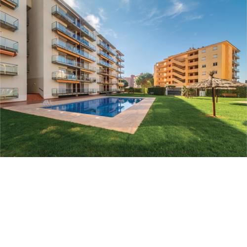 Two-Bedroom Apartment in Roses