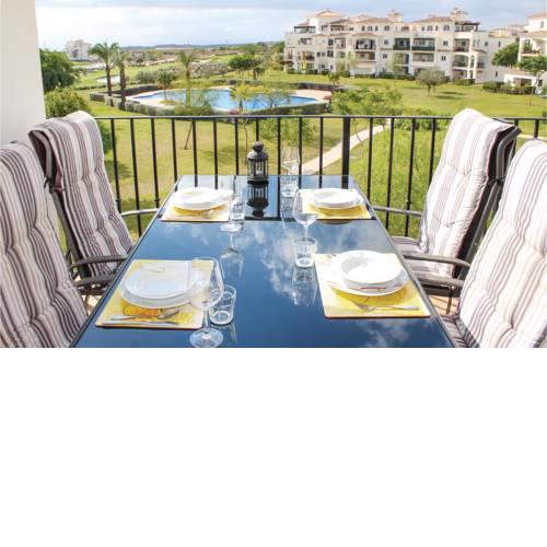 Two-Bedroom Apartment in Sucina