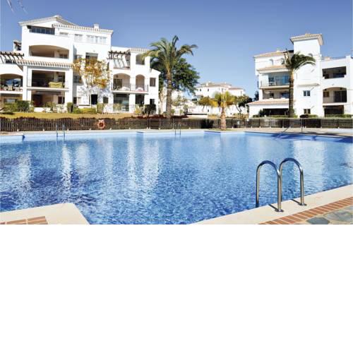 Two-Bedroom Apartment in Sucina