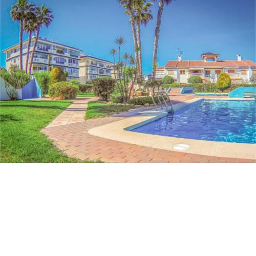 Two-Bedroom Apartment in Torrevieja-La Mata