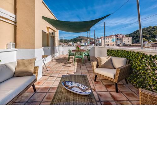Two-bedroom apartment with terrace San Juan