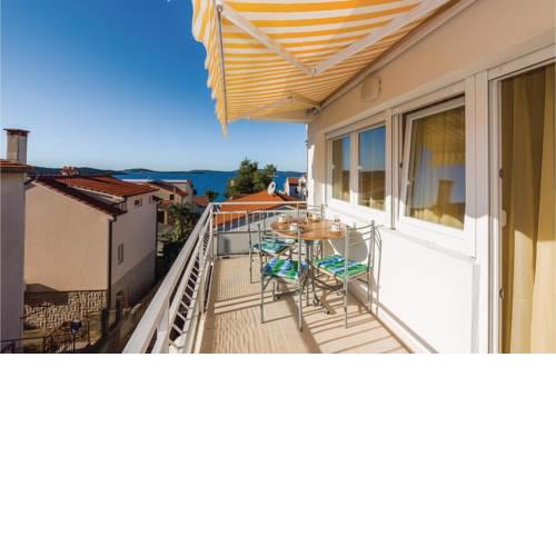 Two-Bedroom Apartment Zaboric with Sea View 02