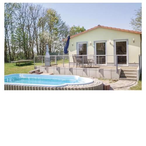 Two-Bedroom Holiday home Behrenhoff/Neu Dargel. 08