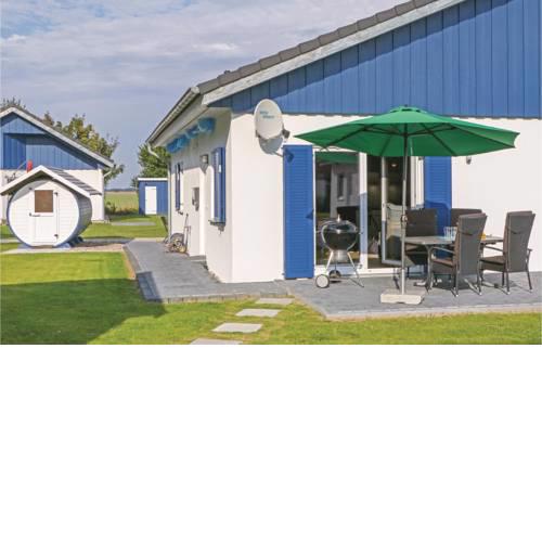 Two-Bedroom Holiday Home in Altefahr/Rugen