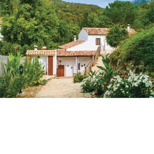 Two-Bedroom Holiday Home in Benamahoma