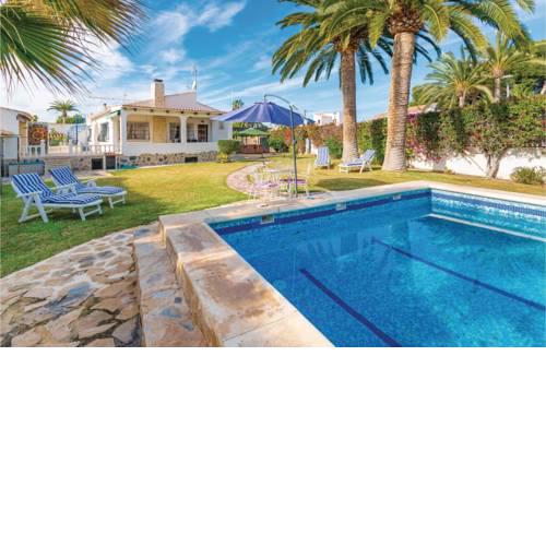 Two-Bedroom Holiday Home in El Campello