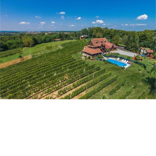 Two-Bedroom Holiday Home in Grabovnica