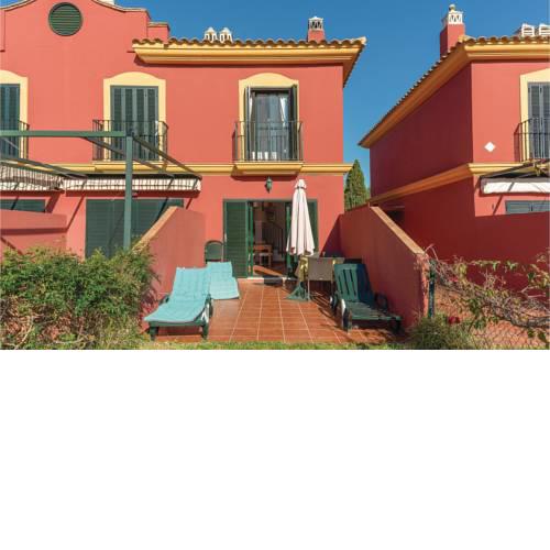 Two-Bedroom Holiday Home in Isla Antilla