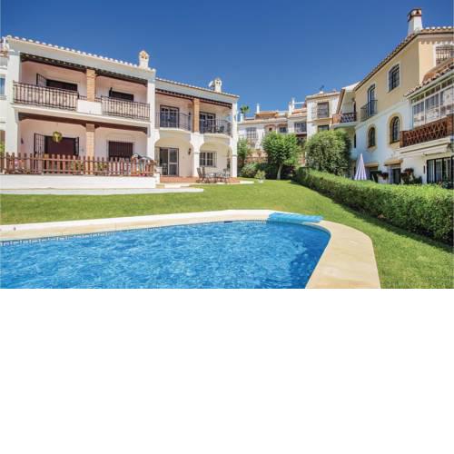 Two-Bedroom Holiday Home in Mijas