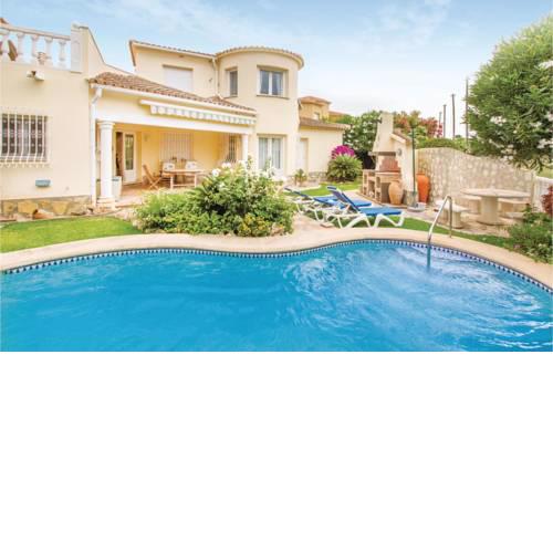 Two-Bedroom Holiday Home in Oliva