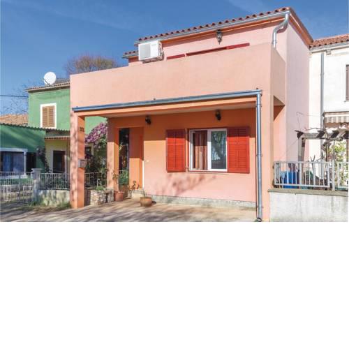 Two-Bedroom Holiday Home in Pula