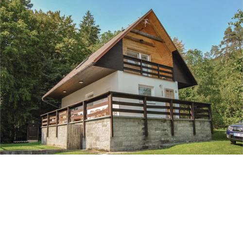 Two-Bedroom Holiday Home in Smrdavka