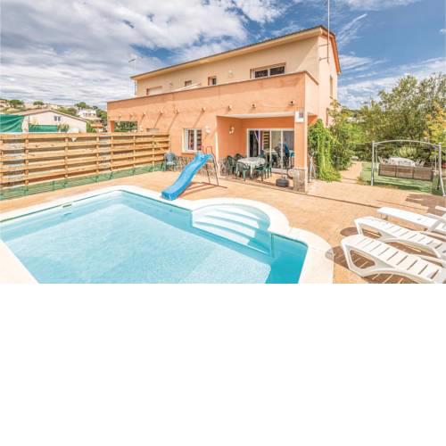 Two-Bedroom Holiday Home in Vidreres
