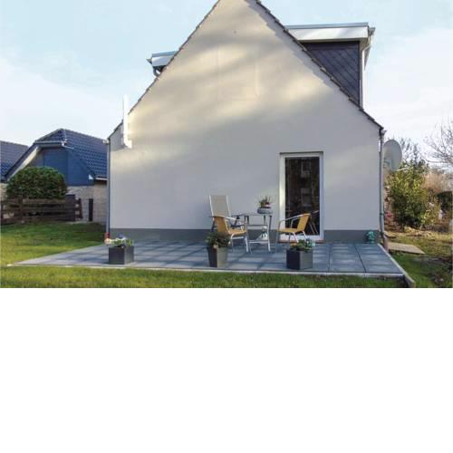 Two-Bedroom Holiday Home in Wurster Nordseekuste
