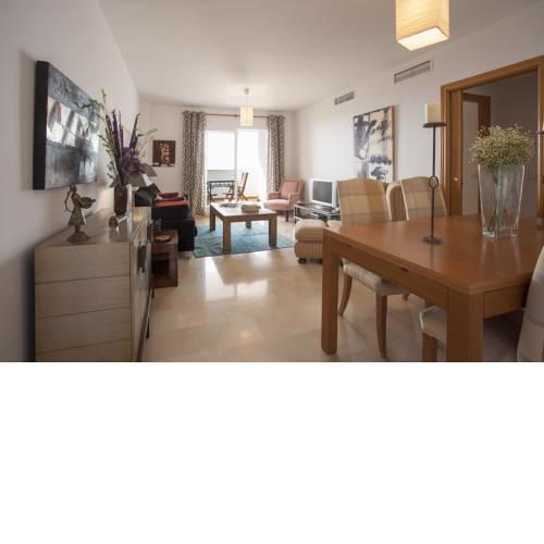 Two rooms Calm and Sunny