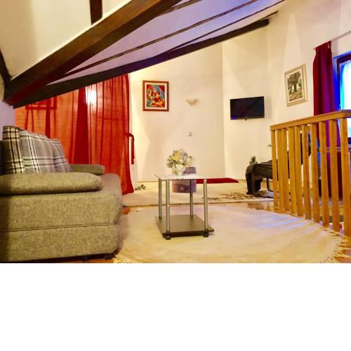 Two Story Studio Apartment Goranka