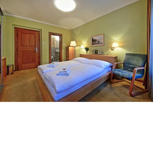Tyn Courtyard Guestrooms