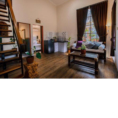 Tzy-No Family Homestay