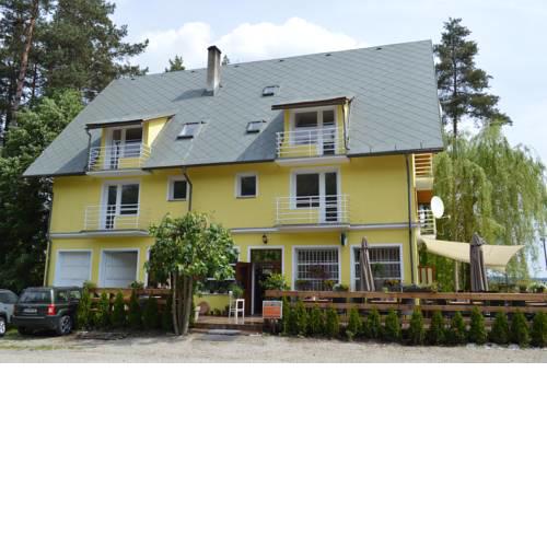 U RYBÁRA