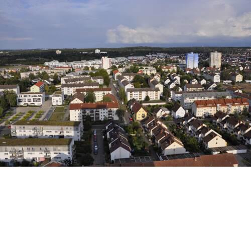Über den Wolken und super zentral zwischen Frankfurt und Darmstadt