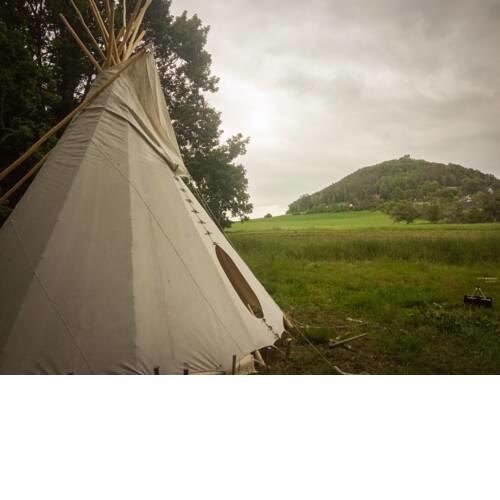 Ubytování v teepee na klidném místě