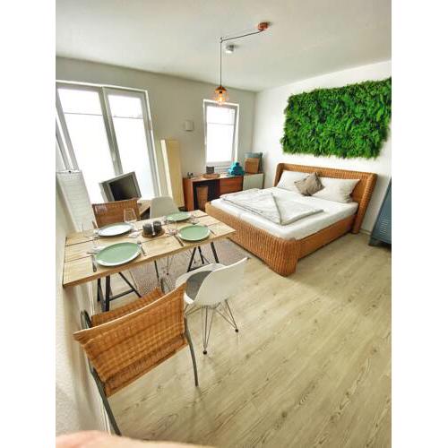UGH #1 - Central Style Studio -