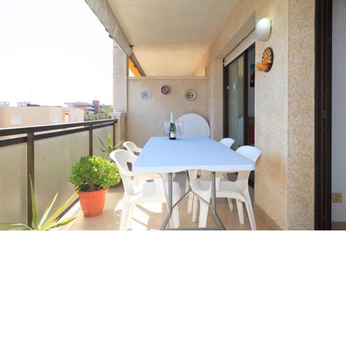 UHC Mar y Luz Apartments