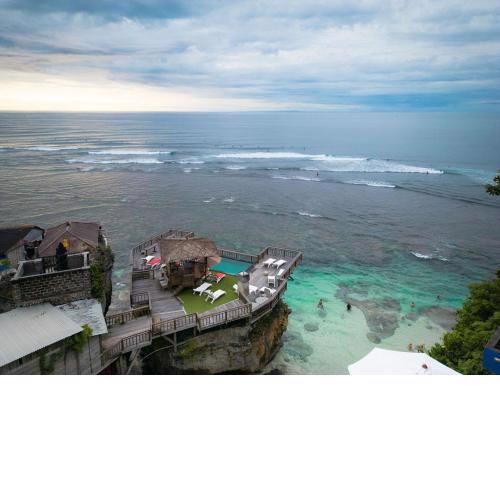 Uluwatu Cliff Apartments