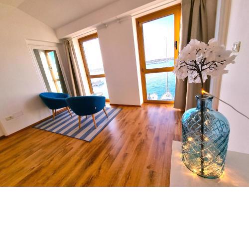 Umag apartment center seafront seaview old town 2
