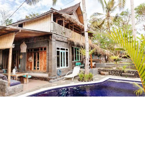 Unique Balian beach house