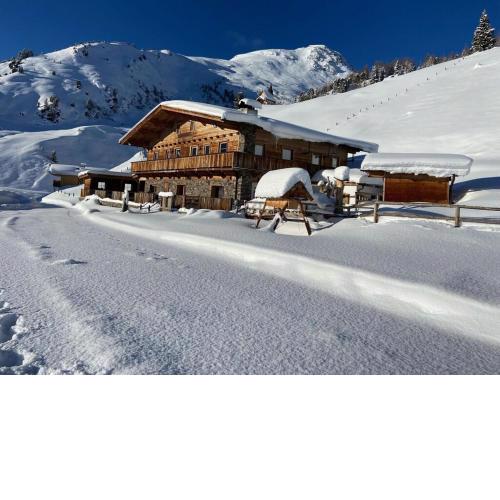 Unique Hirschbichl Alm in the middle of the Zillertal mountains