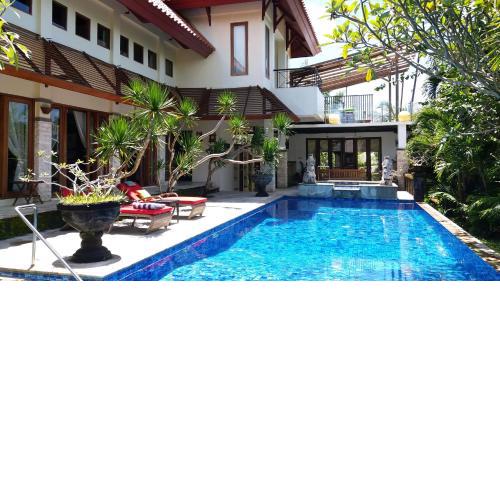Unique spacious luxury villa