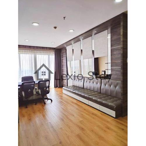 Unit 17-11 Aston Apartment Luxury IG @Lexio.stay