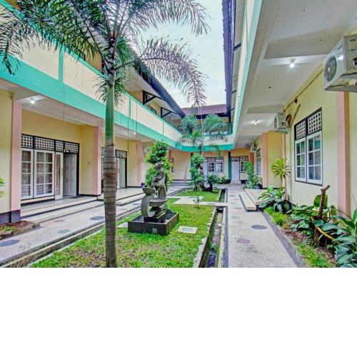 Unram Guest House