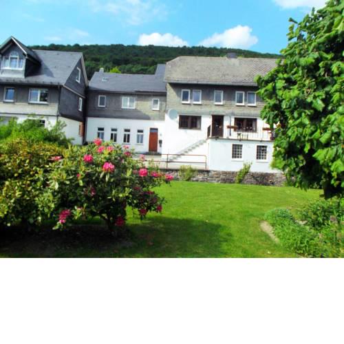 Unter dem Kloster