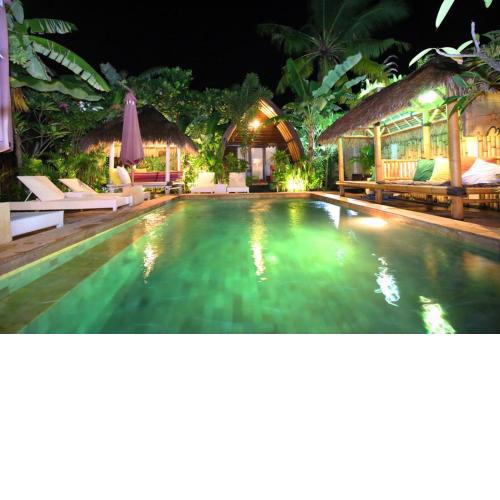 Unzipp Lumbung Gili Trawangan