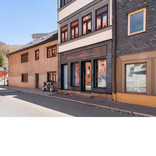 Urbane Apartment in Sonneberg near City Centre with Grill