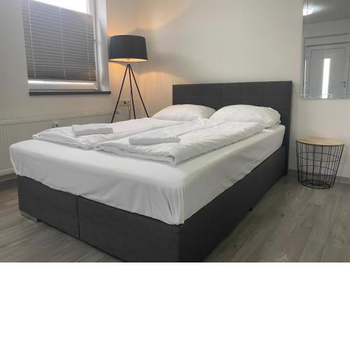Urbanes, modernes Apartment mit Parkplatz