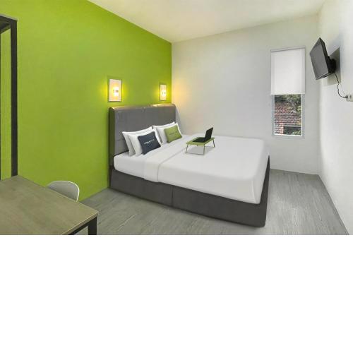 Urbanview Don Juan Pondok Gede