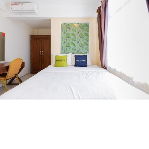 Urbanview Erga Family Residence Syariah Surabaya