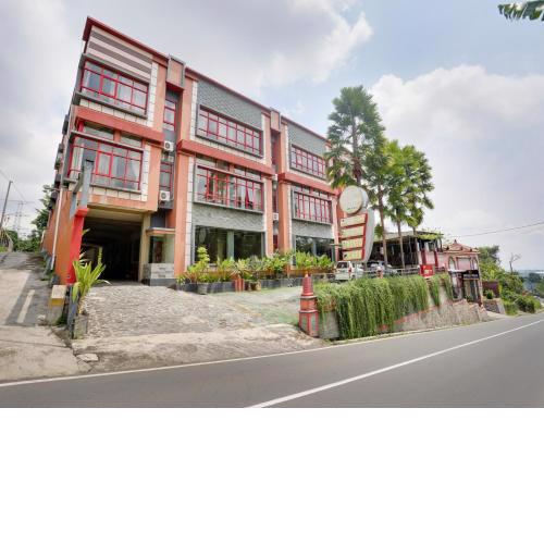 Urbanview Hotel Bergas Indah Bandungan