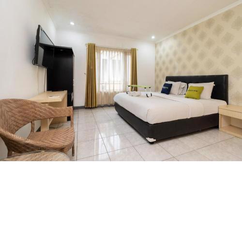 Urbanview Hotel Gunung Geulis Village