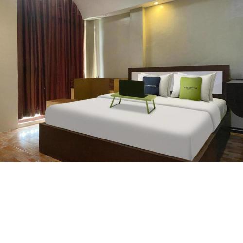 Urbanview Hotel Sabang Land Syariah Jayapura