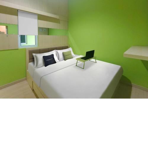 Urbanview Hotel Salam Raya Palmerah