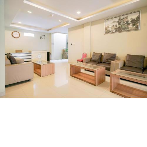Urbanview Hotel Syariah Ratu Kuring Gisting