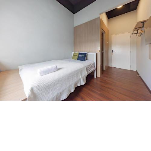 Urbanview Hotel The Tang Balikpapan
