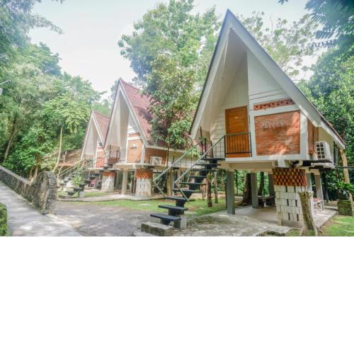 Urbanview Resort Kampoeng Media Yogyakarta