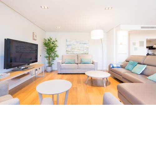 Urbe10 Alameda de Colón Premium 2 bedrooms apartment